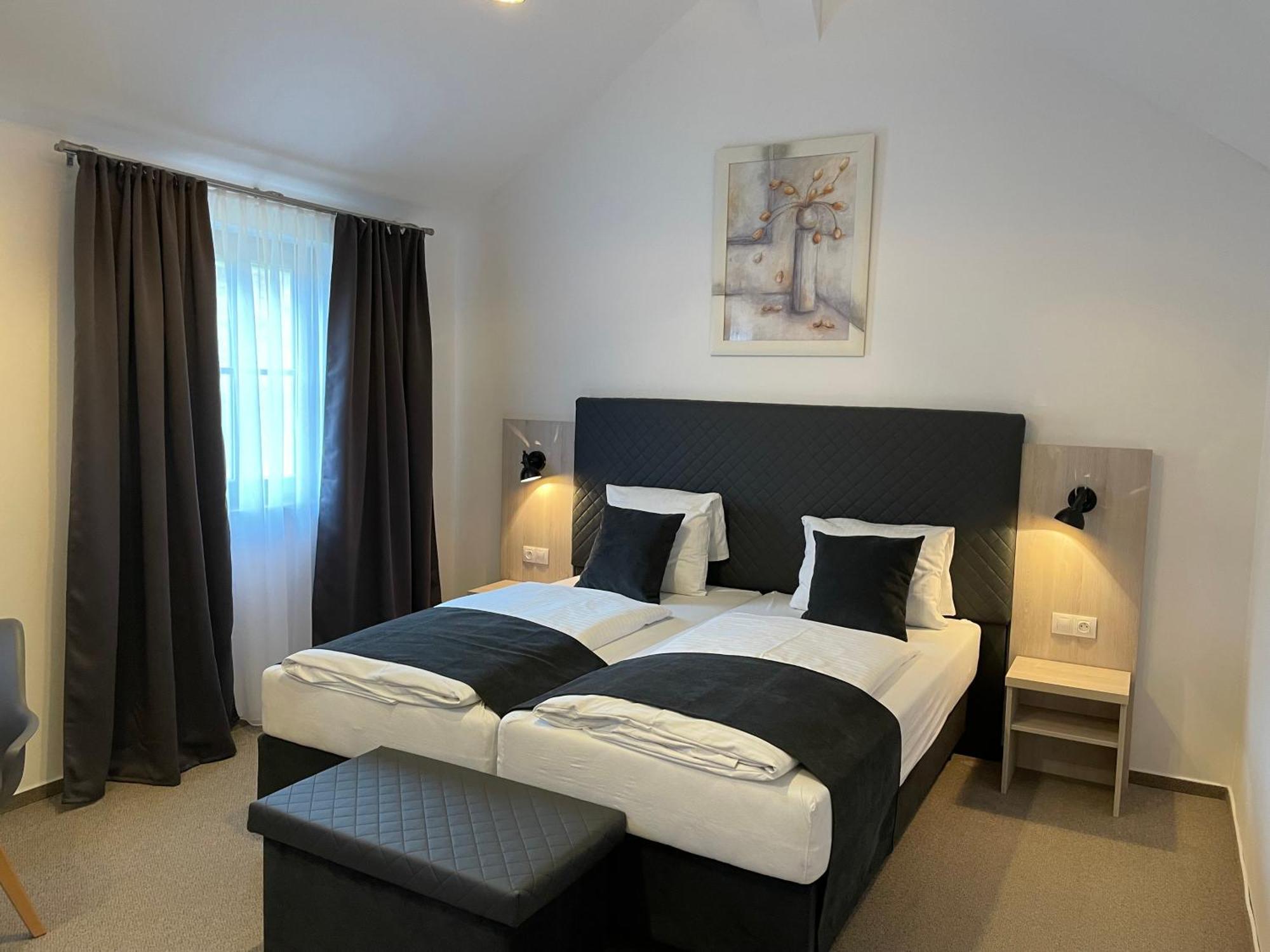 Wellness Hotel Svachovka Mirkovice Bagian luar foto