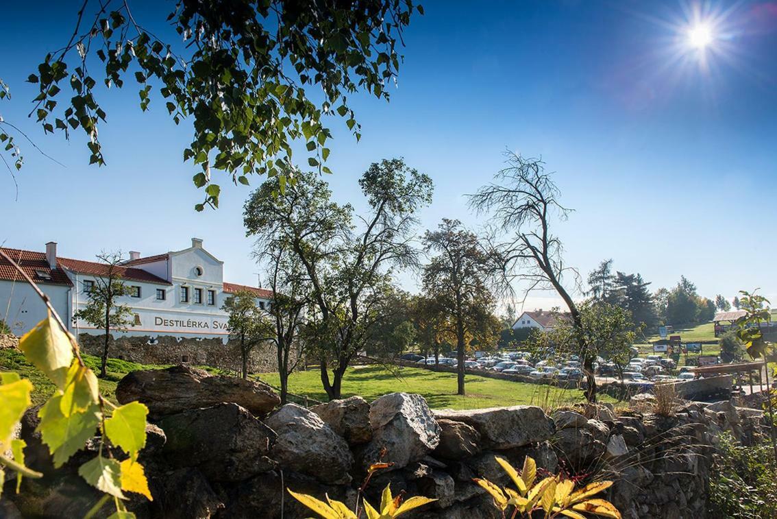 Wellness Hotel Svachovka Mirkovice Bagian luar foto