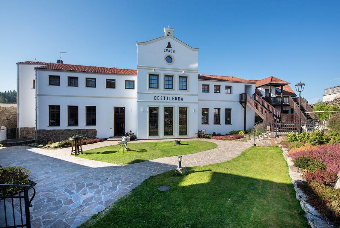 Wellness Hotel Svachovka Mirkovice Bagian luar foto